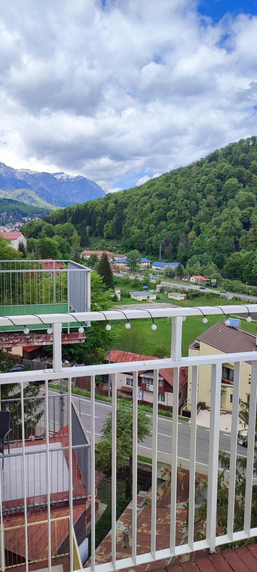 Ferienwohnung Duplex Belle View Sinaia-Free Parking Exterior foto