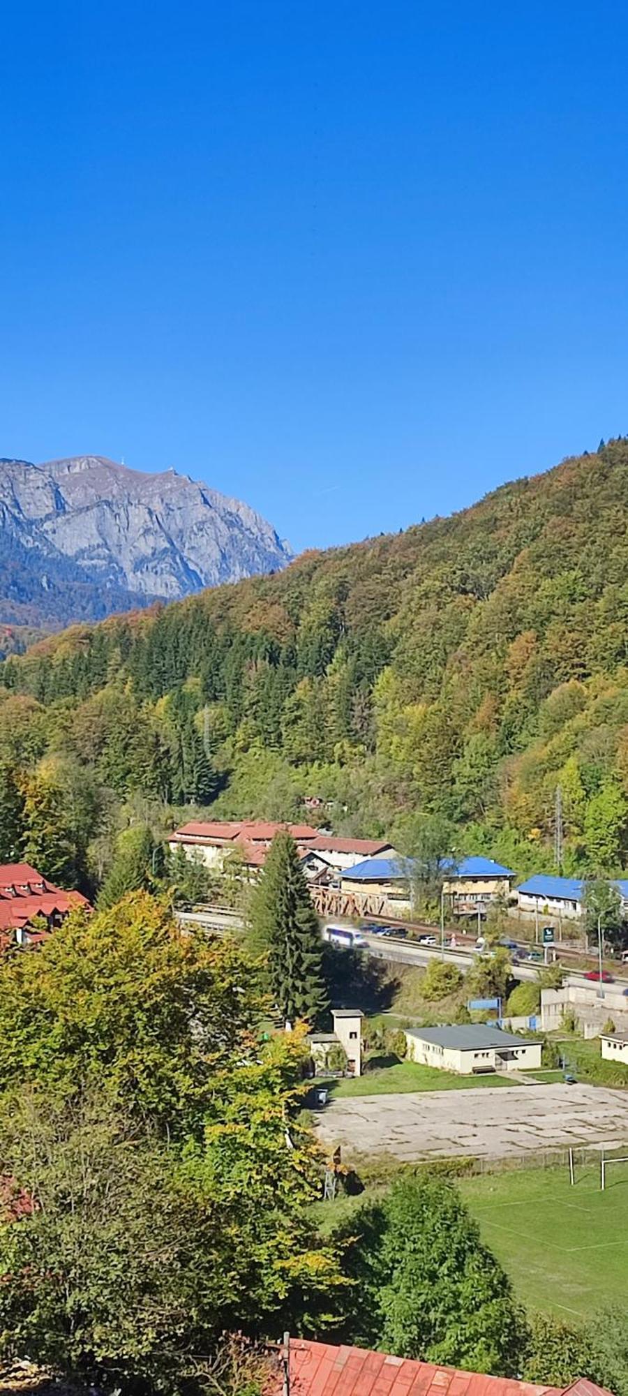 Ferienwohnung Duplex Belle View Sinaia-Free Parking Exterior foto